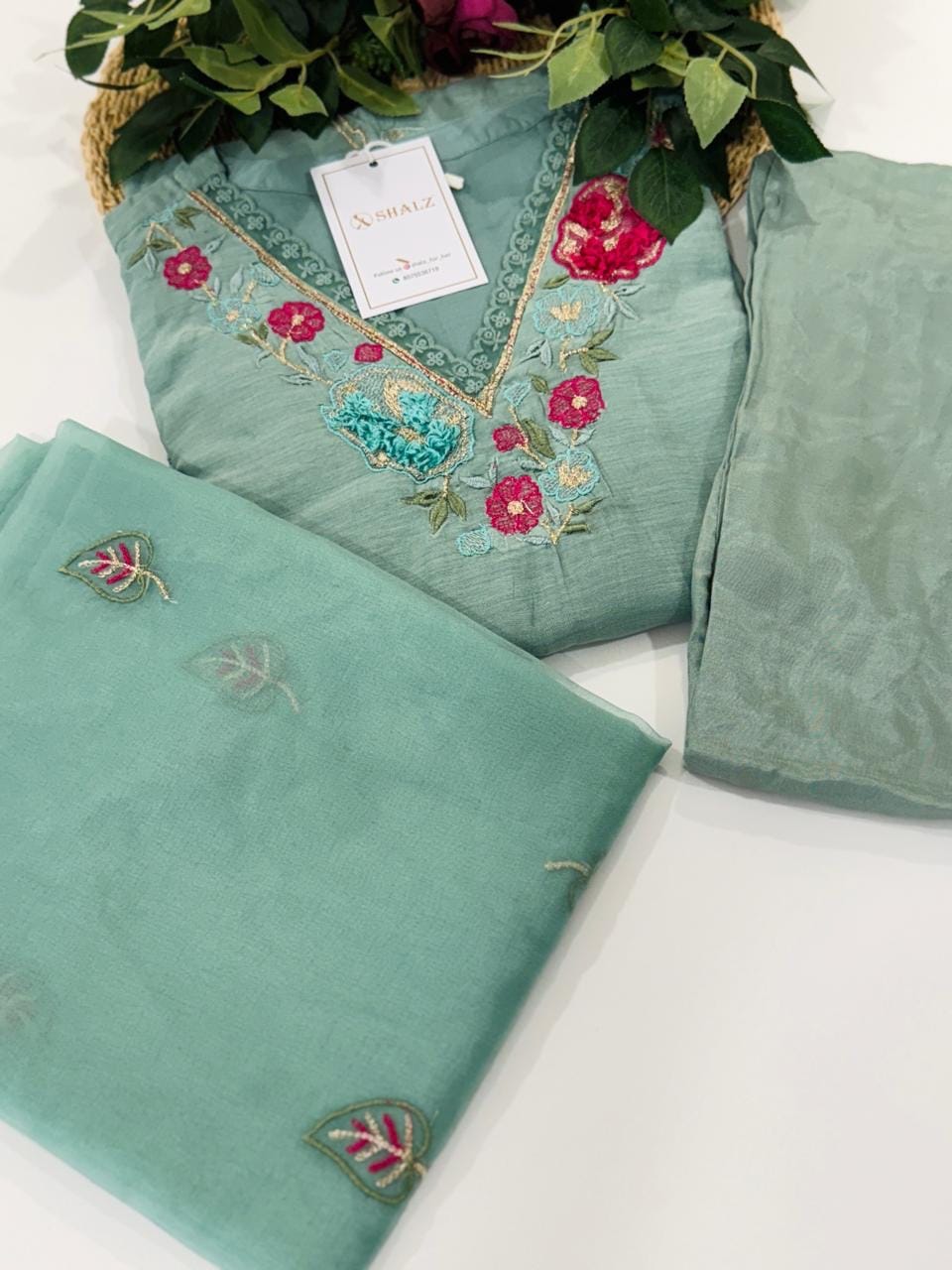 3ab923d1-b915-454a-ba07-36968a5b9aac-2